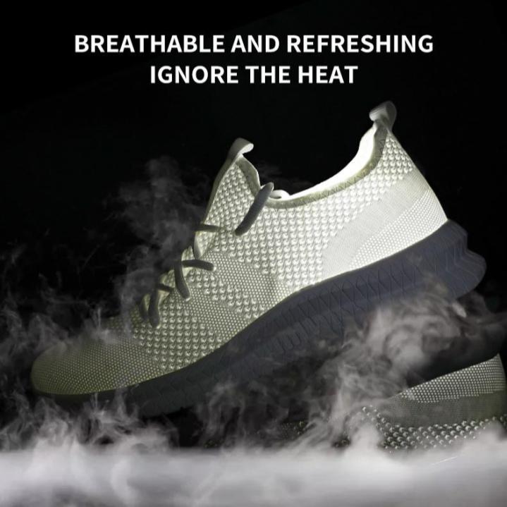 Men’s Non-Slip Walking Sneakers