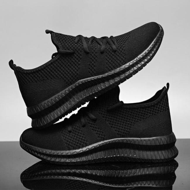 Men’s Non-Slip Walking Sneakers